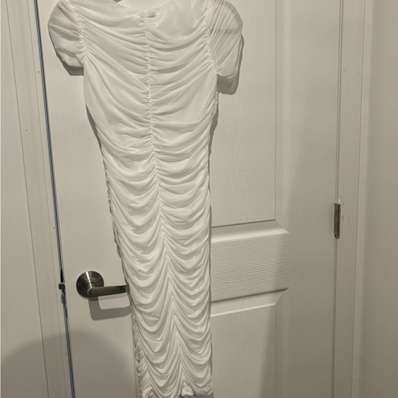 NWT FASHION NOVA DRESS SZ SMALL - Picture 3 of 4